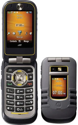 Motorola Brute i680: Nach Militärstandard zertifiziertes Klapphandy