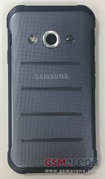 Samsung Galaxy Xcover 3 von hinten
