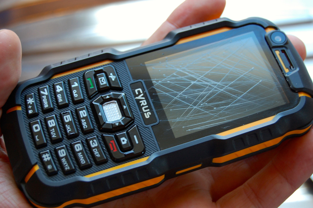 Cyrus CM15 Kratzer im Display